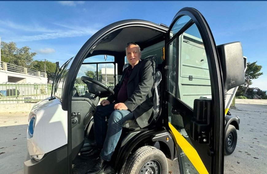 Νέο ηλεκτροκίνητο απορριμματοφόρο στην Αλόννησο για μηδενικούς ρύπους και αθόρυβη λειτουργία