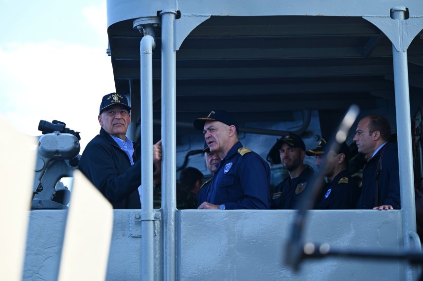 Ελληνοτουρκικά – Δένδιας: Τουρκική αντίδραση στις δηλώσεις του υπουργού για τα ναυτικά μίλια