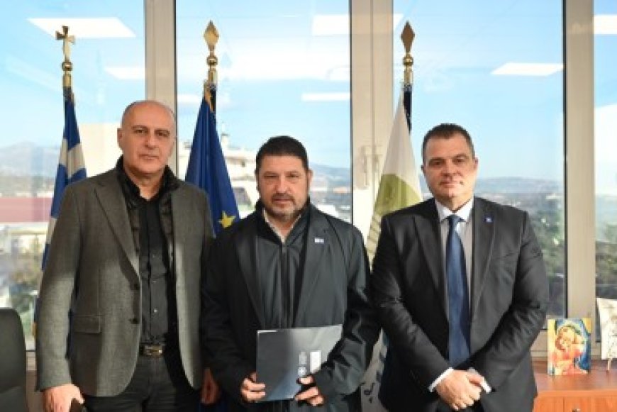 Επίσκεψη Χαρδαλιά στον Δήμο Σπάτων – Αρτέμιδος: Συνεργασία για έργα και προστασία από πλημμύρες