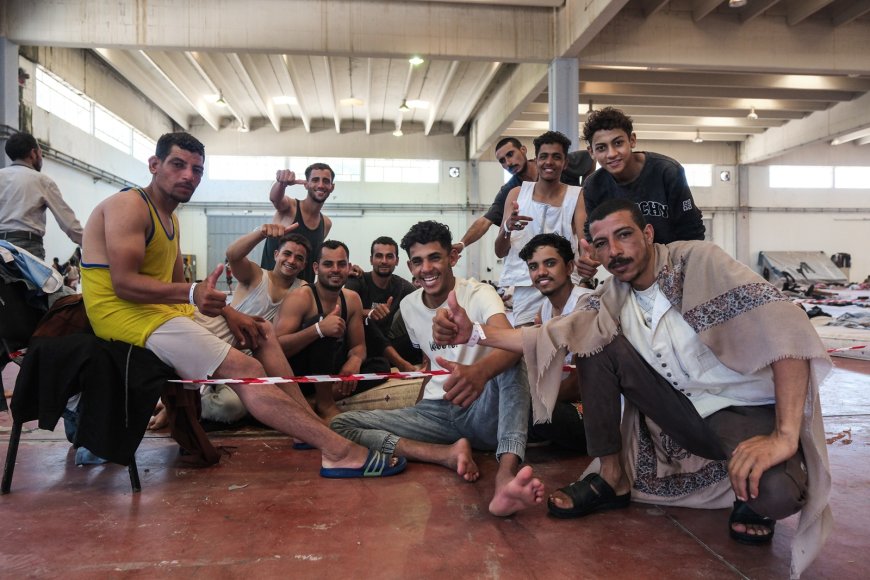 Επιδόματα σε μετανάστες τέλος: Το ιδεολογικό αποτύπωμα του νέου νομοσχεδίου