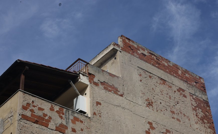 52χρονος Θεσσαλονίκη: Δίωξη για ανθρωποκτονία και θανατηφόρο βιασμό