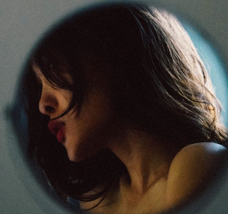 Βιασμοί εντός γάμου: Διακομματική πρόταση νόμου στη Γαλλία βάζει τέλος στο «συζυγικό καθήκον»