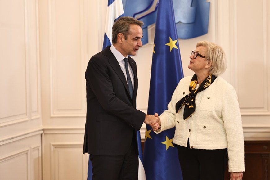 Μητσοτάκης – Γαλλίδα υπουργός Άμυνας: Εργαζόμαστε από κοινού για την ανανέωση της Στρατηγικής Εταιρικής Σχέσης