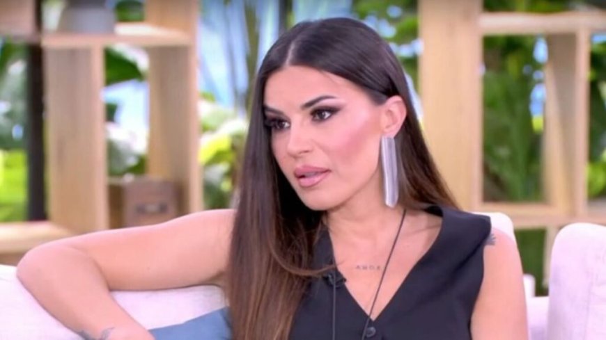 Χριστίνα Κολέτσα: «Κάποιες στιγμές μου λείπει το ότι δεν έχω καταφέρει να κάνω οικογένεια»