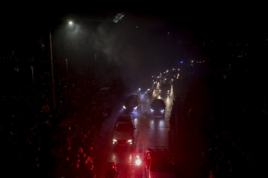 Επίθεση στο συνεργείο του Star: Σοβαρό επεισόδιο έξω από το «Παπαγεωργίου»