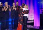 Eurovision 2026 – Εθνικός Τελικός: Ο Ακύλας ανέβασε στη σκηνή τη μητέρα του και ξέσπασαν όλοι σε δάκρυα