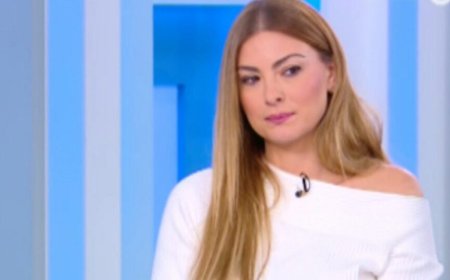 Δέσποινα Καμπούρη: «Αν αυτό λέγεται αυτοαναφορικότητα, εγώ δεν έχω κανένα πρόβλημα μ’ αυτήν»