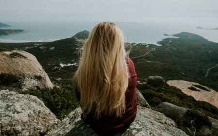 Εξαφάνιση 16χρονης Λόρα: Η μαρτυρία για συνταξιδιώτη, η γυναίκα- κλειδί και η κατάθεση των γονιών της