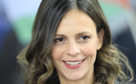 Αχτσιόγλου βιγκανισμός: Η ανάρτησή της και το ειρωνικό σχόλιο Βαξεβάνη