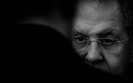 Λαβρόφ για Ελλάδα: Στο στόχαστρο της ρωσικής διπλωματίας εκ νέου η Αθήνα