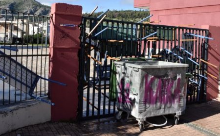 Χαλάνδρι: 4 ΕΔΕ για την διευθύντρια του ΕΠΑΛ που έβαζε τους μαθητές να σκάβουν