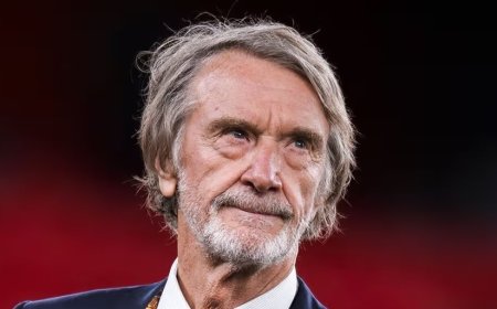 Μετανάστες Βρετανία: Ο Στάρμερ απαιτεί «δημόσια συγγνώμη»