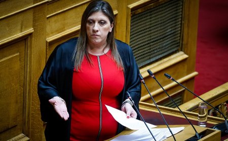 Κωνσταντοπούλου – Άδωνις: Άγρια κόντρα στη Βουλή – «Είμαι αυτός που θα σε βάλει φυλακή»