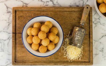 Η πιο εύκολη συνταγή για τυροκροκέτες που έχετε δοκιμάσει ποτέ!!!