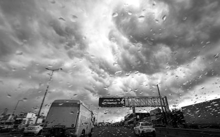 Το viral πανό στον Κηφισό: “Άκουσε με Ελενίτσα…”