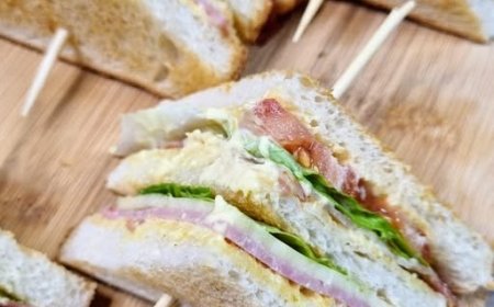 Κλαμπ σάντουιτς για ένα γρήγορο γεύμα !!!