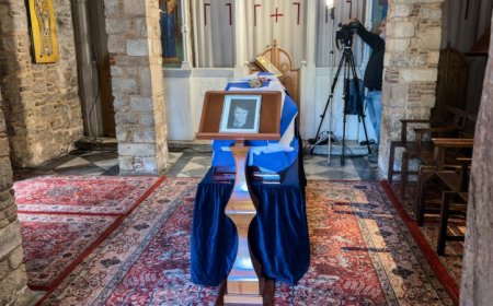 Γλύκατζη – Αρβελέρ κηδεία: Το τελευταίο “αντίο” στην βυζαντινολόγο