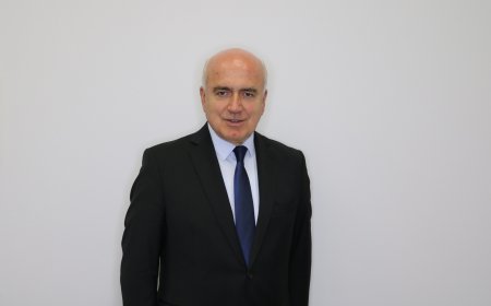 Δριμεία κριτική Μέτιου σε Τοψίδη