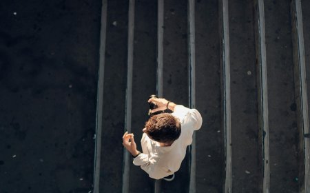 Έλεγχοι ΑΑΔΕ 2026: Στο μικροσκόπιο εκκρεμείς υποθέσεις πενταετίας και ύποπτες επιστροφές φόρων