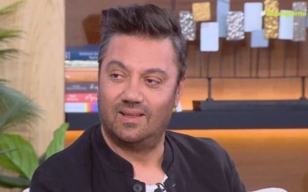 Γιώργος Θεοφάνους: «Κάπως έτσι η Χαρούλα έγινε θάλασσα και με πήρε μαζί της με το κύμα της»