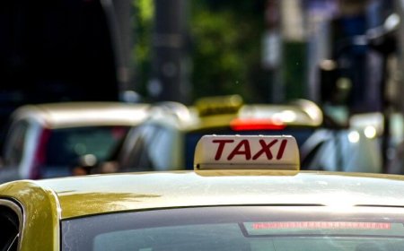 Σύλληψη οδηγού ταξί: Χρέωνε επανειλημμένα διπλή ταρίφα στο κέντρο της Αθήνας