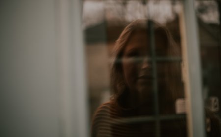 ΑμεΑ Κυψέλη: Ξεσπά η μητέρα της 25χρονης – “Αηδιαστικό το βίντεο από το σπίτι μου”