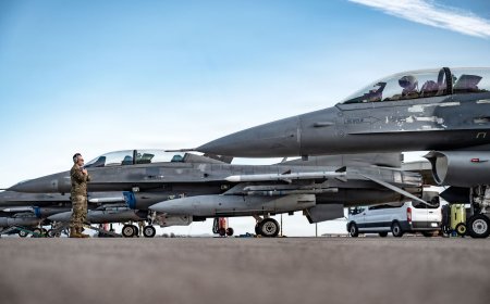 «Runner» Air Force: Χειροπέδες στον πρώην αξιωματικό της Πολεμικής Αεροπορίας των ΗΠΑ