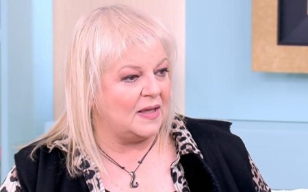 Φωτεινή Μπαξεβάνη: «Είμαι λίγο δύσκολη στα όχι και αυτό καμιά φορά με καταπιέζει»