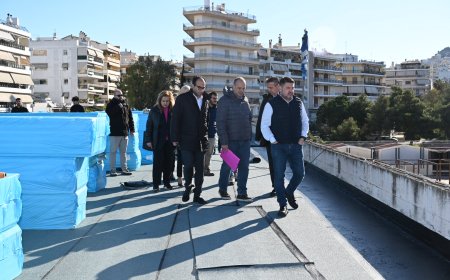 Χαρδαλιάς: Αυτοψία στη Γκράβα για ενεργειακή αναβάθμιση σχολείου – 7 εκατ. ευρώ από την Περιφέρεια Αττικής