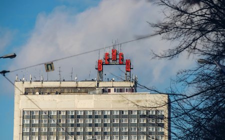 Μωρό έπεσε από το παράθυρο: Δραματικές στιγμές στην Αγία Πετρούπολη