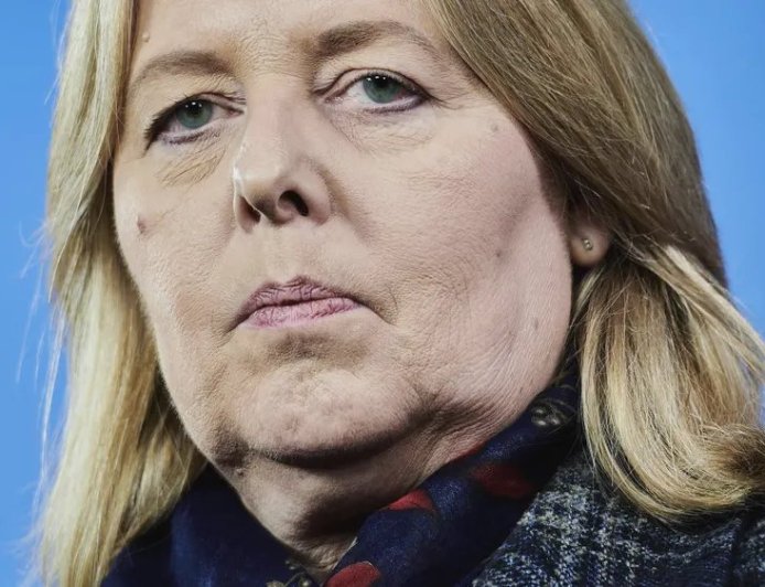 Γερμανικό Focus: «Κυρία Μπας, αντιγράψτε τους “χρεοκοπημένους Έλληνες”»