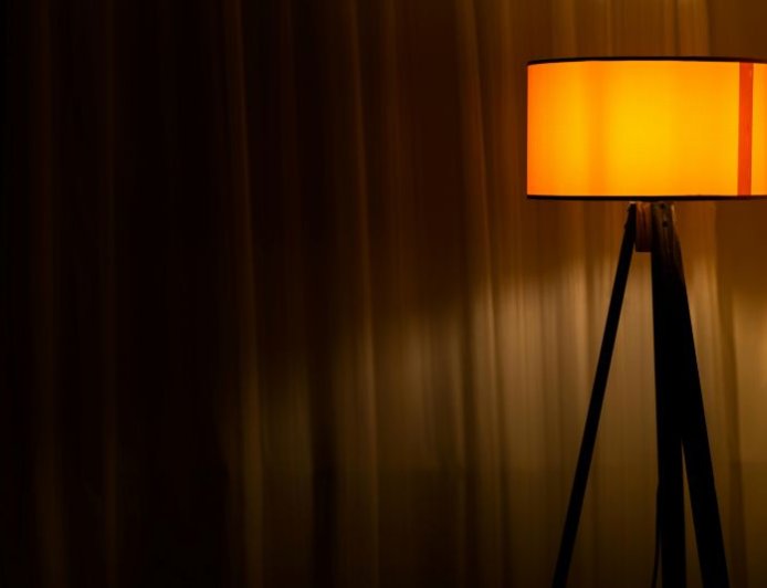 Ρεύμα τιμές: Πόσο θα πληρώσουν τα νοικοκυριά με τις νέες χρεώσεις