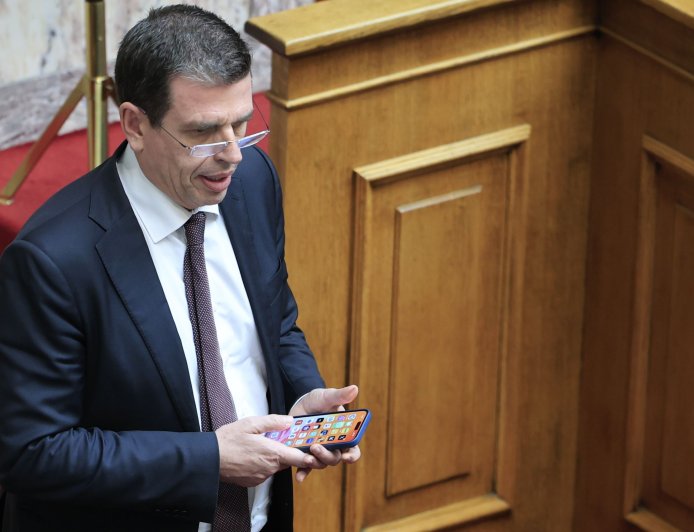 Καιρίδης – Κατσώτης: Χαμός on air