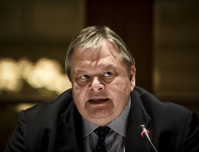 Συνταγματική αναθεώρηση – Βενιζέλος: “Το πρόβλημα της χώρας είναι η βαθιά κρίση αξιοπιστίας των θεσμών”