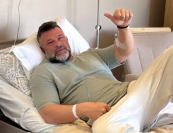 Στο νοσοκομείο ο Κώστας Σόμμερ: «Προσέξτε την υγεία σας»