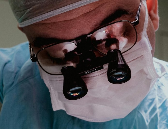 Μεταμόσχευση προσώπου: Γιατροί στην Ισπανία έγραψαν ιστορία