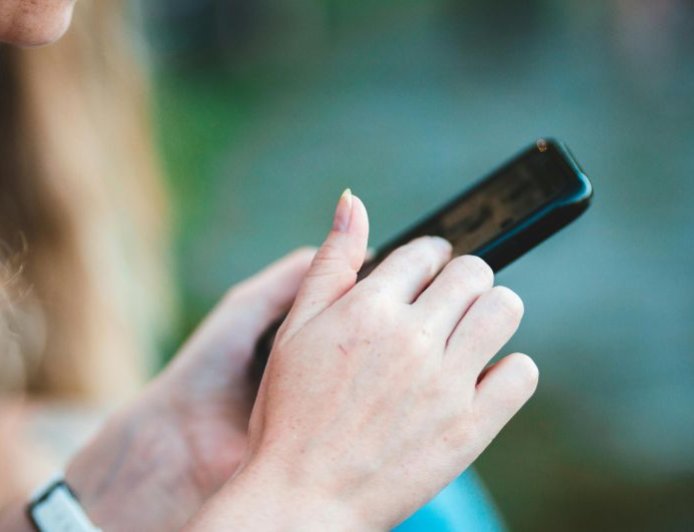 Ισπανία απαγόρευση social media: Αναστέλλεται η λειτουργία για χρήστες κάτω των 16 ετών