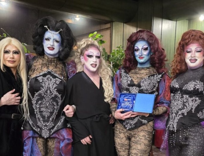 Eurovision 2026: Αυτό είναι το drag συγκρότημα με τα ελληνικά ονόματα που διεκδικεί την εκπροσώπηση στη Σερβία