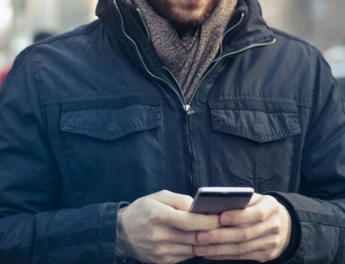 Απάτη με SMS: Ψεύτικα πρόστιμα παγιδεύουν οδηγούς