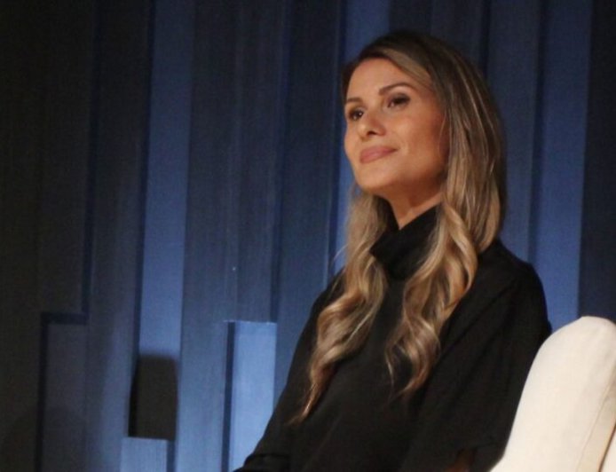 Άννα Κανδαράκη: «Όταν σκεφτόμαστε καρκίνος, μας έρχεται αυτόματα στο μυαλό η λέξη θάνατος – Εγώ όμως σήμερα θέλω να σας μιλήσω για τη ζωή»