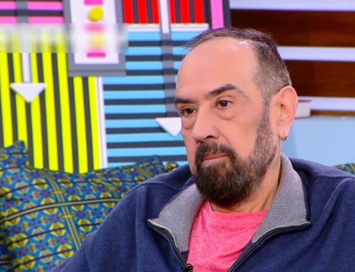 Γρηγόρης Μελάς: «Γελάω βλέποντας το Real View, το βάζω για να εκνευριστώ και να δω μέχρι πού μπορεί να φτάσει η τηλεόραση»