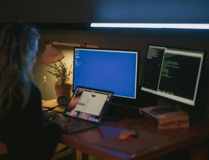 Αμοιβή νυχτερινής εργασίας: Τι προσαύξηση δικαιούσαι και πώς υπολογίζεται