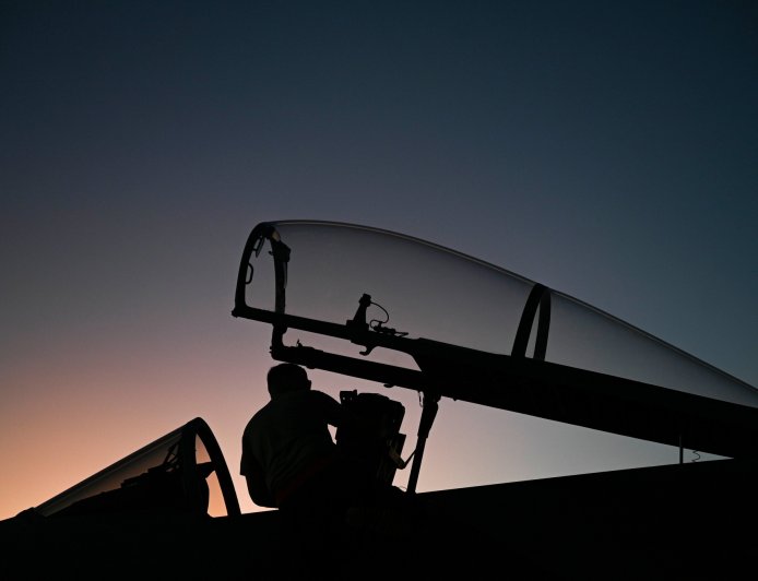 Σμήναρχος κατάσκοπος: Το ταξίδι στο Πεκίνο και η έφοδος