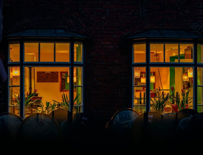 «Πορτοκαλί» τιμολόγιο ρεύματος από 1η Απριλίου: Προϋπόθεση ο έξυπνος μετρητής, έως 18% χαμηλότερες χρεώσεις