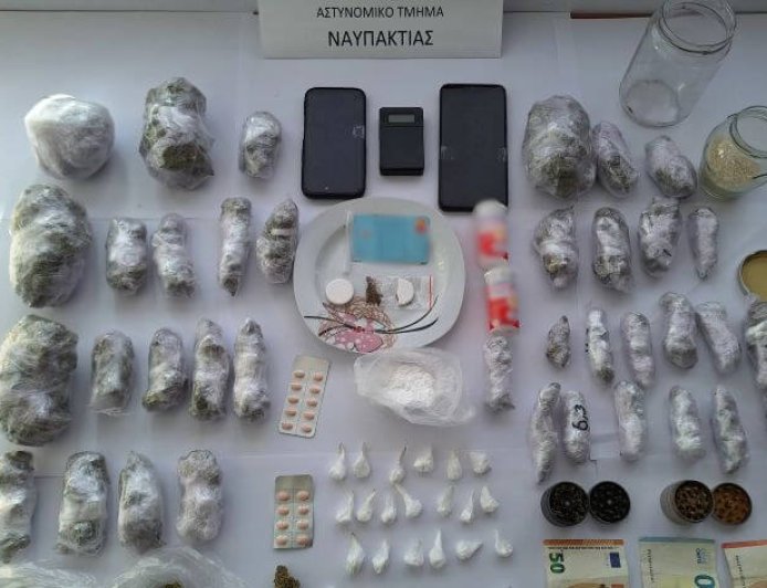 Σοκ στη Ναύπακτο: Μαθητής Λυκείου θα πουλούσε κοκαΐνη σε συμμαθητές του για την 5νθημερη εκδρομή!