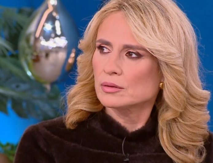 Ρίτσα Μπιζόγλη: «Είχα πάει στο Μάτι, μύρισα… Έκλαιγα πριν το δελτίο»