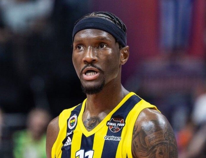 Χέιζ-Ντέιβις Παναθηναϊκός: Η «βόμβα» των 2,5 χρόνων που αλλάζει το «τριφύλλι»