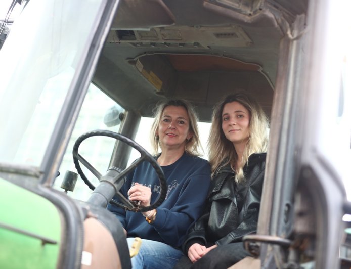 Τρακτέρ στο Σύνταγμα: Σε εξέλιξη το συλλαλητήριο έξω από τη Βουλή