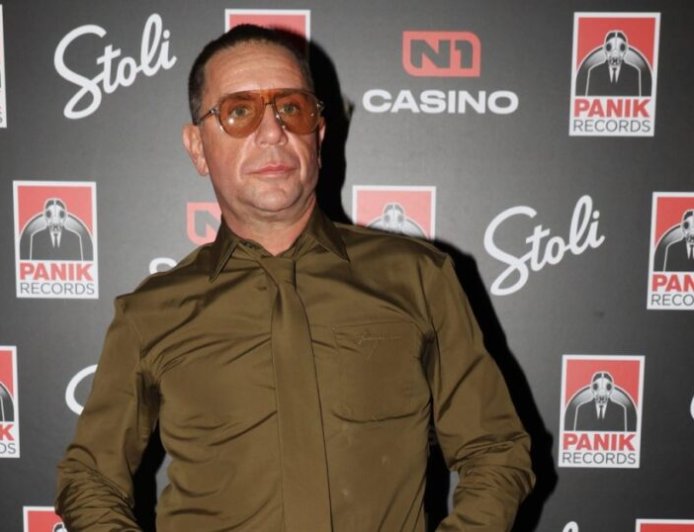 Γιώργος Μαζωνάκης: Η μητέρα του πήρε εξιτήριο τη μέρα που ο τραγουδιστής εισήχθη στο νοσοκομείο