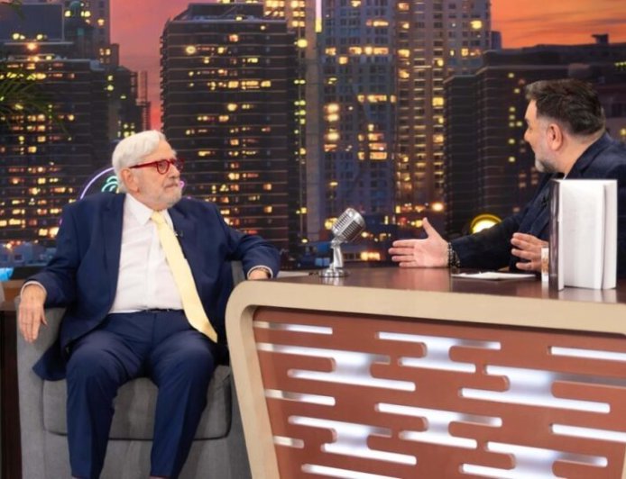 Κώστας Καίσαρης: «Προσπάθησαν να διαλύσουν την οικογένειά μου, δεν μπορούσαν»